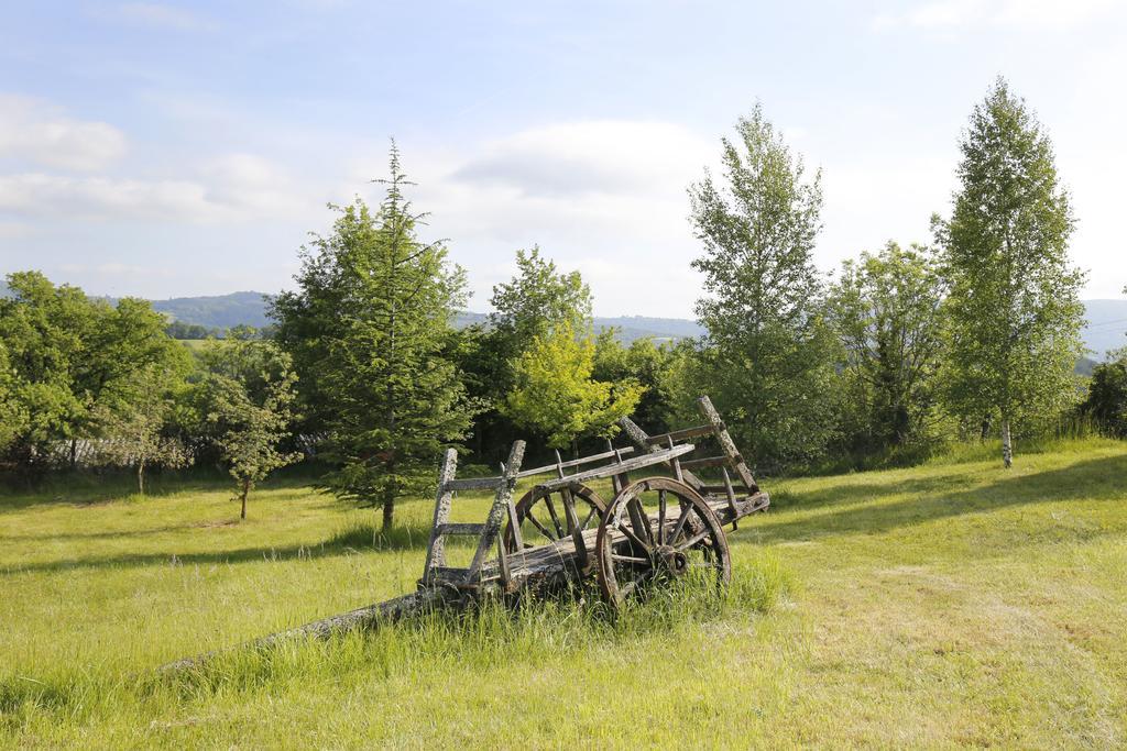 La Source Gilhodes Hotel Castelnau-de-Mandailles Buitenkant foto